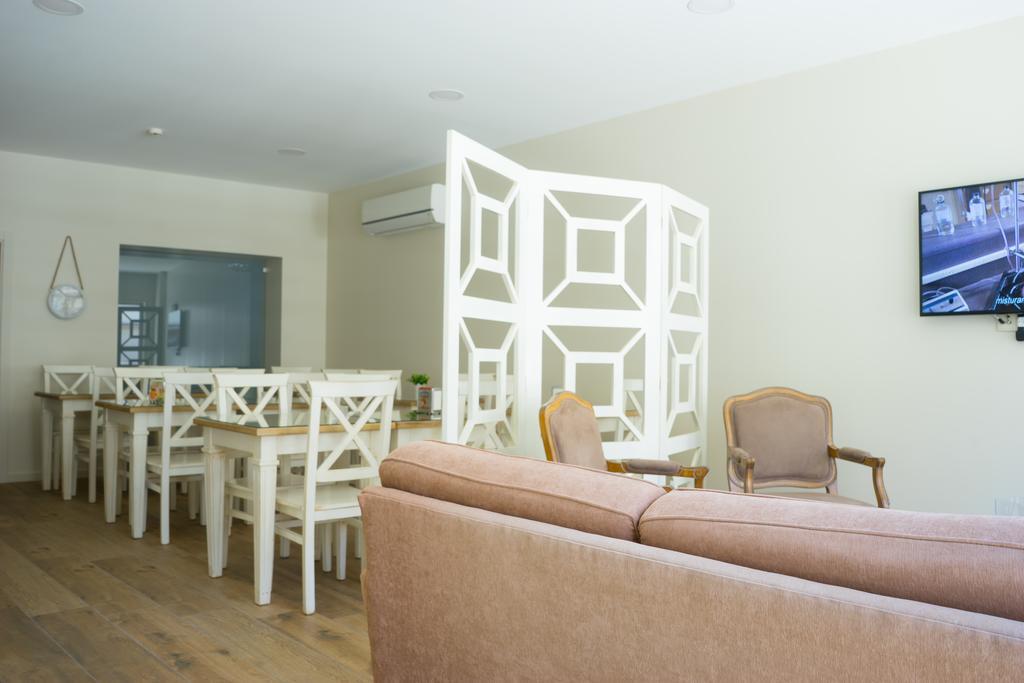 Ester Guest House 샤베스 외부 사진