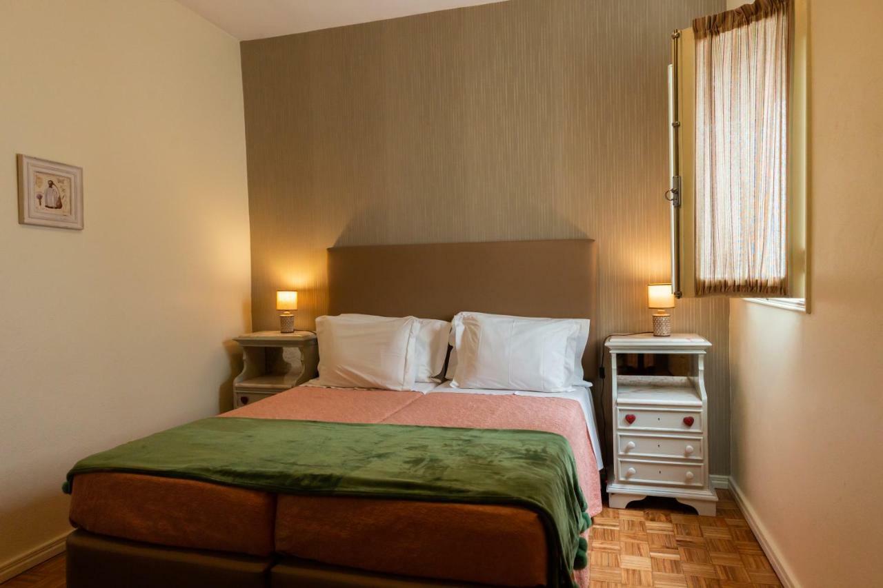 Ester Guest House 샤베스 외부 사진